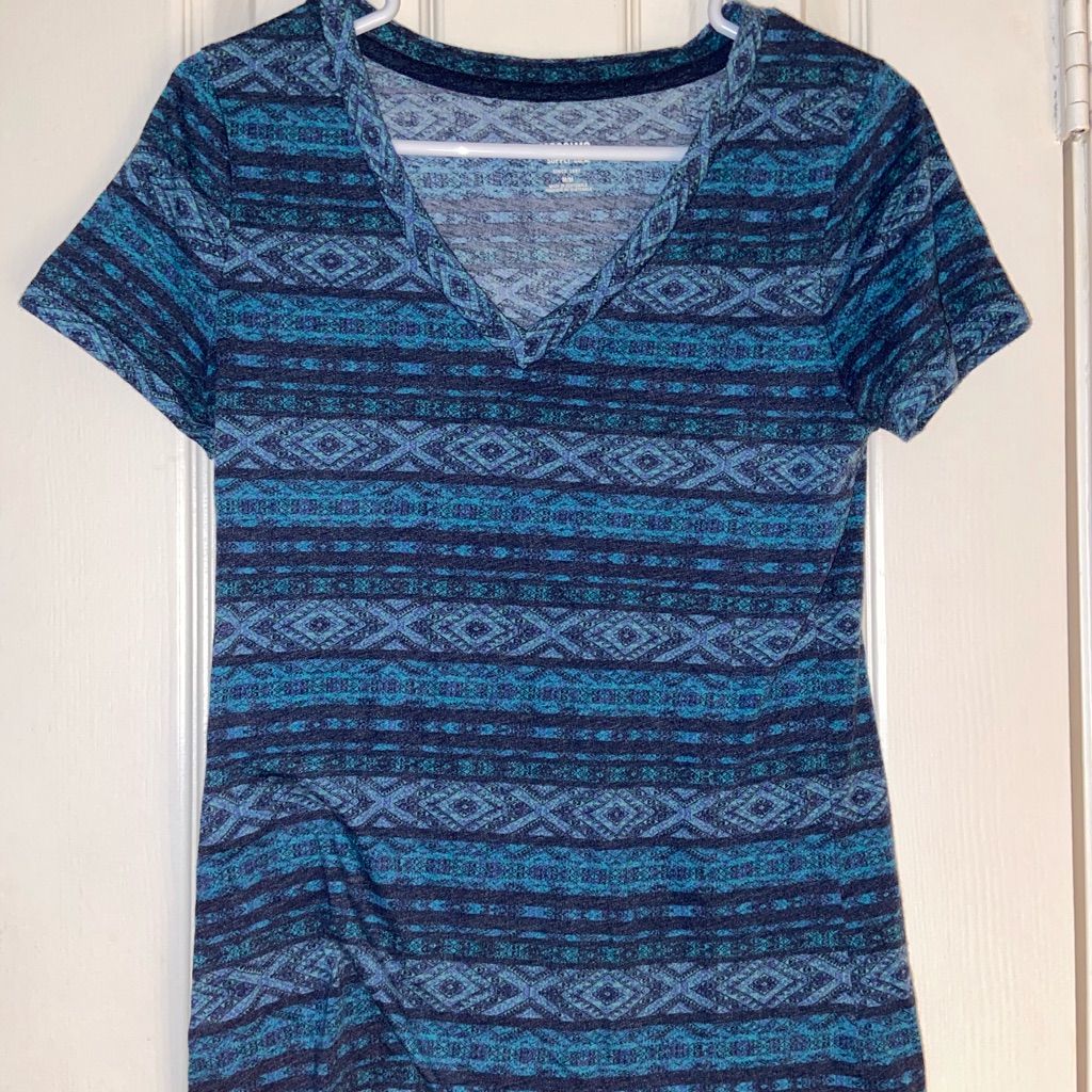 Mossimo Patterned V Neck